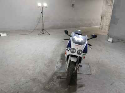 Honda CBR250R