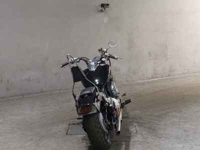 Yamaha XVS400 Drag Star