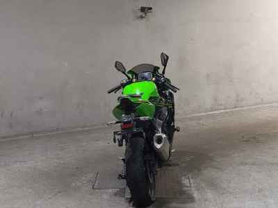 Kawasaki Ninja ZX-25R 2024