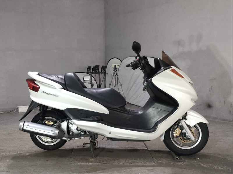 Yamaha Majesty 250