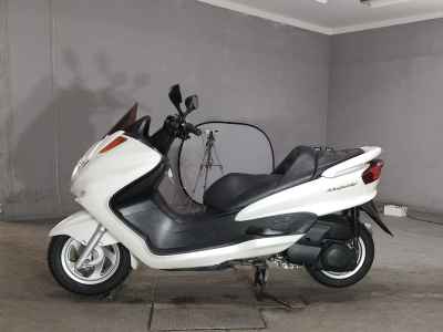 Yamaha Majesty 250