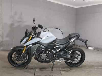 Suzuki GSX-S1000 2022