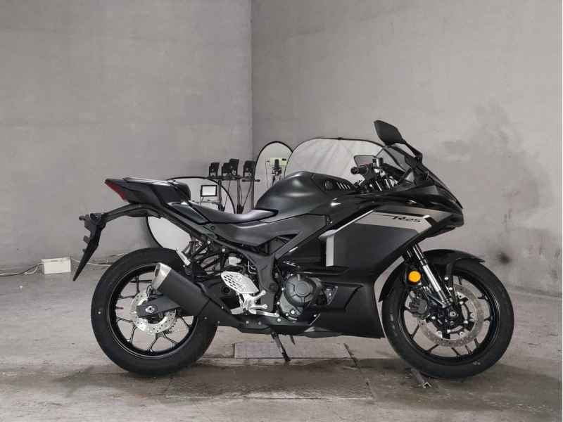 Yamaha YZF-R25