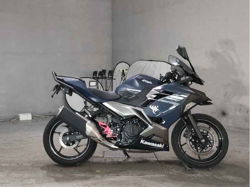 Kawasaki Ninja 400 2021