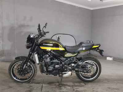 Kawasaki Z900RS 2021
