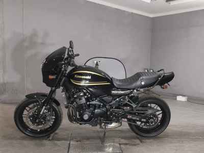 Kawasaki Z900RS 2024