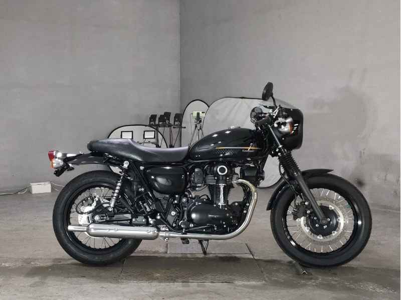 Kawasaki W800 2023