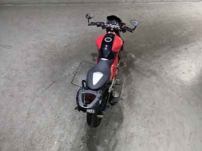 Suzuki Gladius SFV400 2010