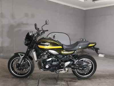 Kawasaki Z900RS 2021