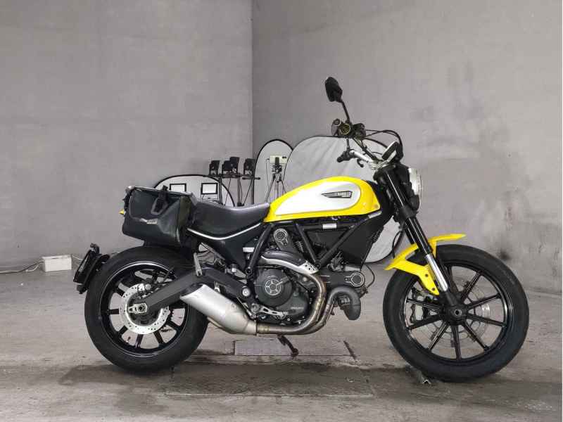 Ducati Scrambler Icon 2015