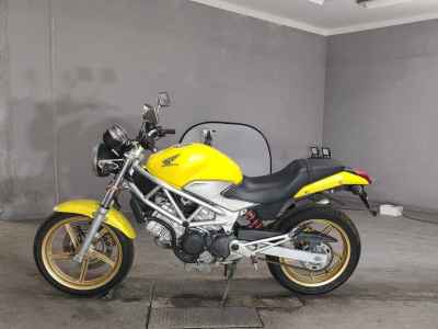 Honda VTR250 2009