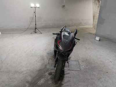 Honda CBR400R 2021