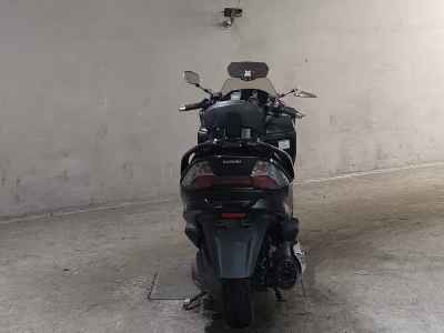 Suzuki Skywave 400 2011