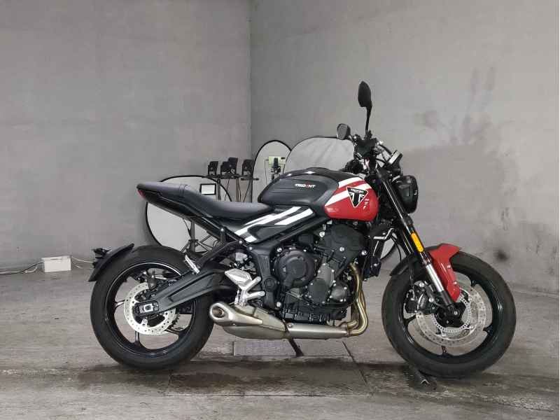 Triumph Trident 660 2025