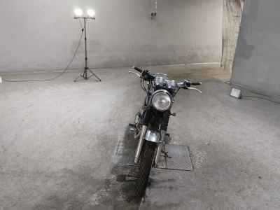Yamaha SR400 2005