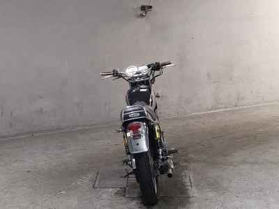 Yamaha SR400 2005