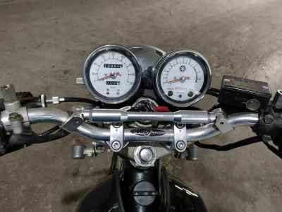 Yamaha SR400 2005