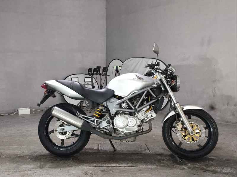 Honda VTR250 2005