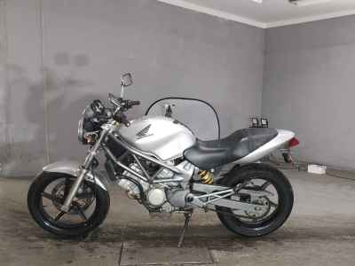 Honda VTR250 2005