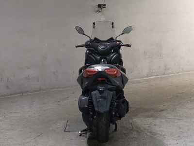 Yamaha XMAX 250