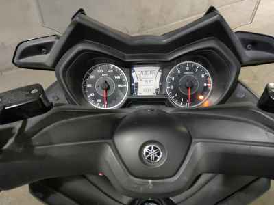Yamaha XMAX 250