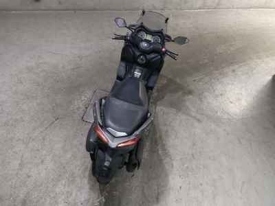 Yamaha XMAX 250