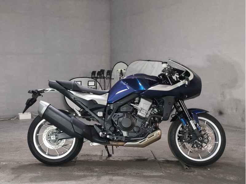 Honda Hawk 11 2022