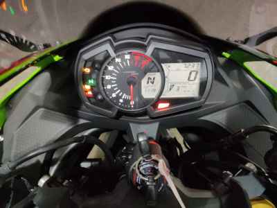 Kawasaki Ninja ZX-25R KRT Edition