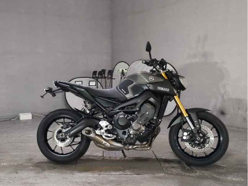 Yamaha MT-09 2015