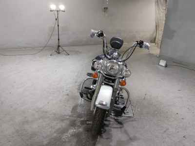Harley-Davidson FLSTC1580 2006