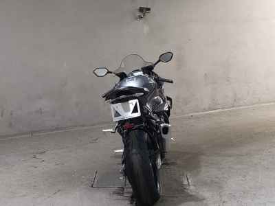BMW S1000RR 2025