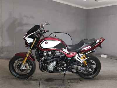 Honda CB1300SF 2020