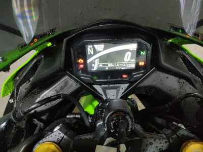 Kawasaki Ninja ZX-25R KRT Edition