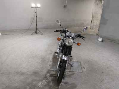 Yamaha SR400 2019