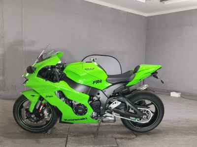 Kawasaki Ninja ZX-10RR 2021