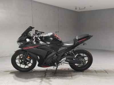 Yamaha YZF-R25
