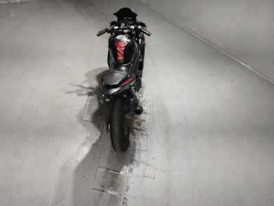 Yamaha YZF-R25