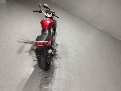 Suzuki GSR250