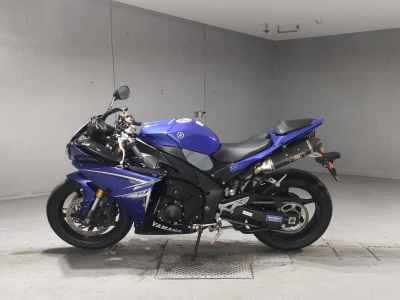 Yamaha YZF-R1 2011