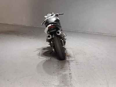 Suzuki SV400