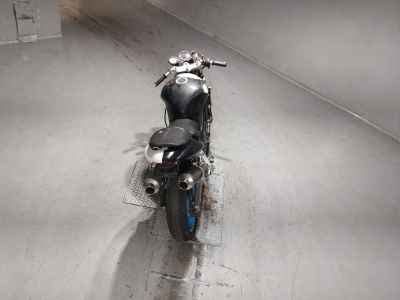 Suzuki SV400