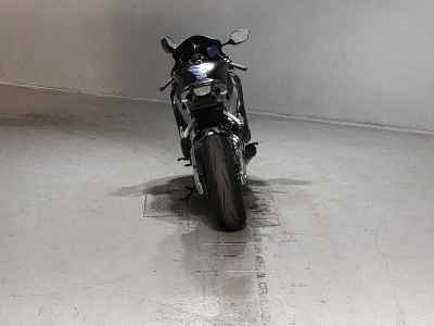 Honda CBR1000RR 2011