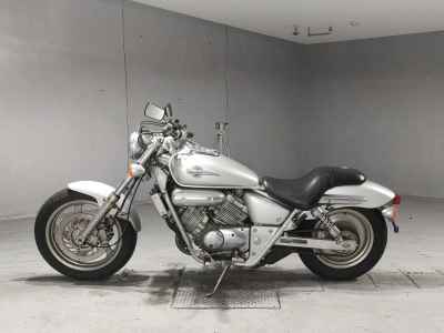 Honda Magna 250
