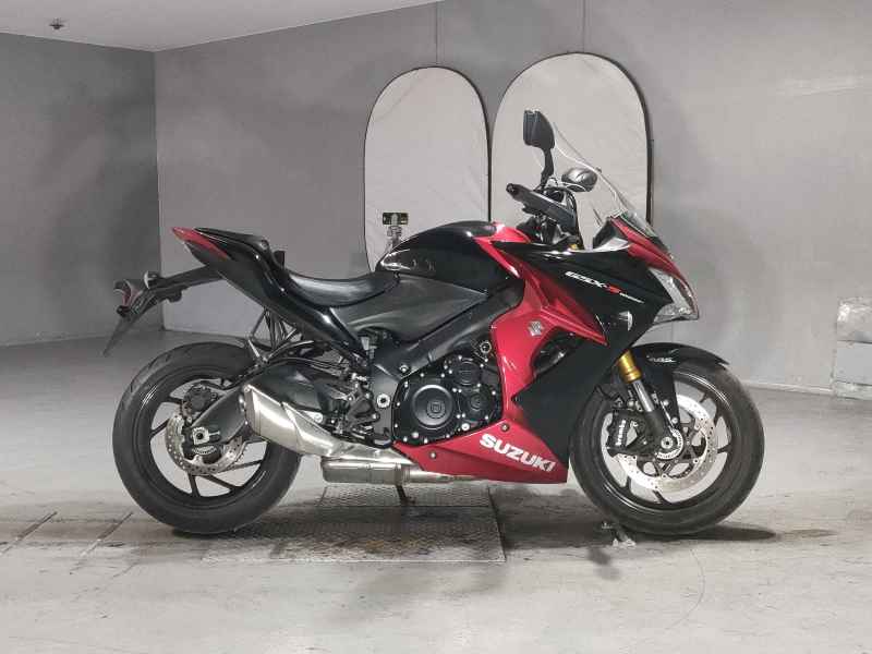 Suzuki GSX-S1000F 2018