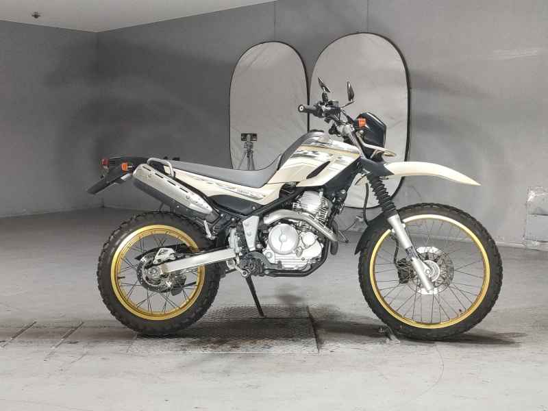 Yamaha XT250 Serow