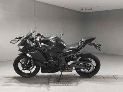 Kawasaki Ninja ZX-25R