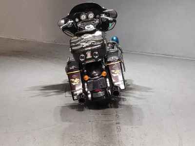 Harley-Davidson FLHX1580 2011