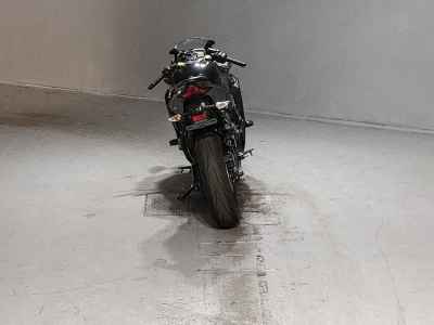 Kawasaki Ninja ZX-25R