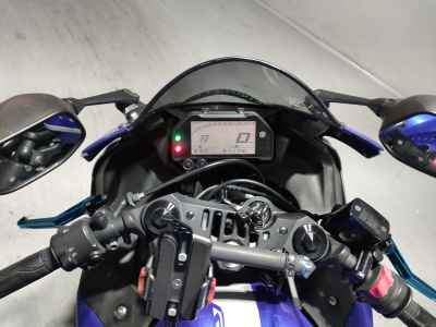 Yamaha YZF-R25