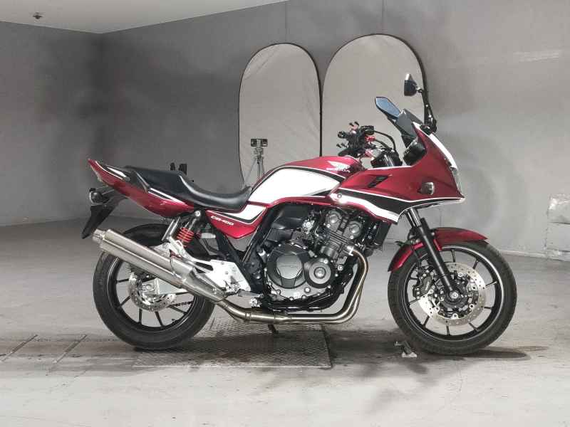 Honda CB400 Super Boldor 2020
